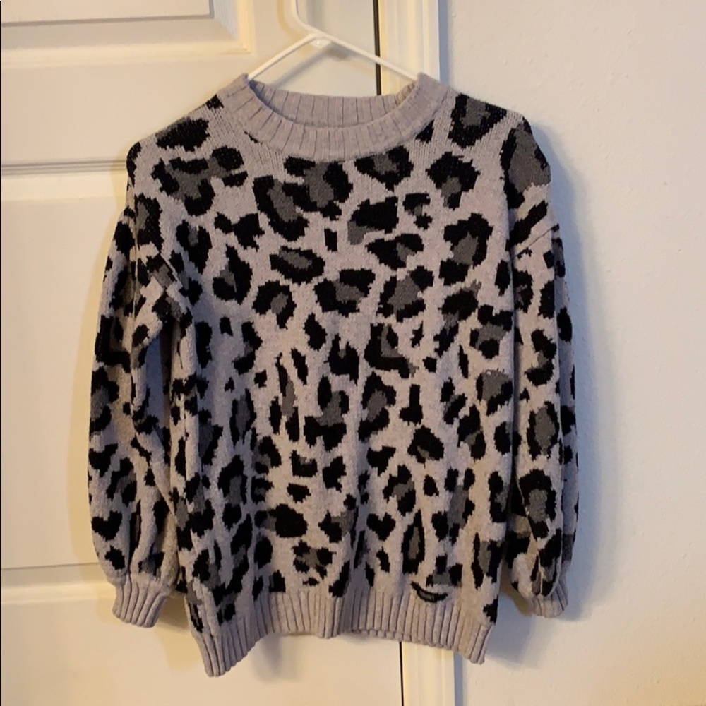 Entro sweater.